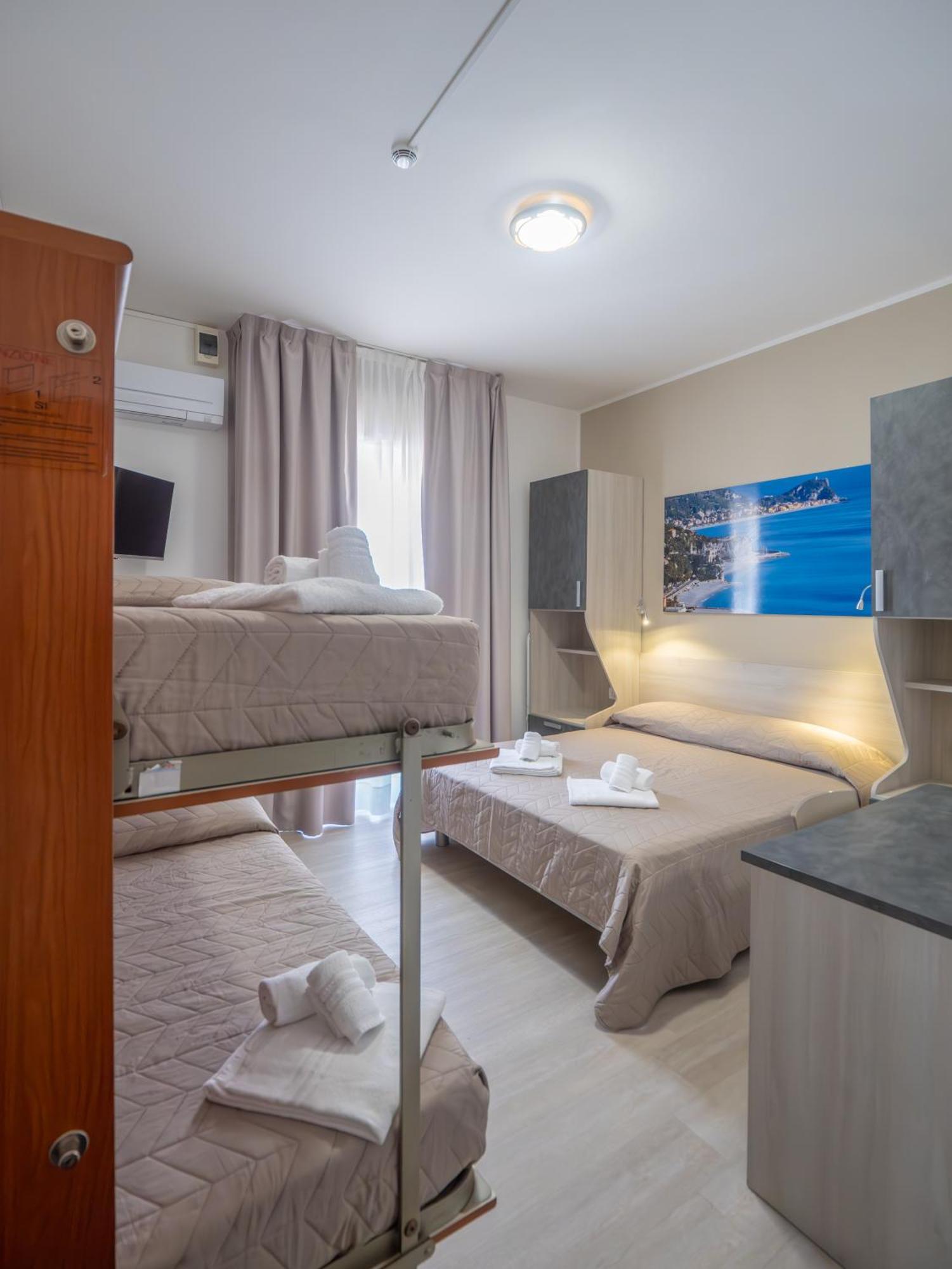 Hotel La Bussola Finale Ligure Dış mekan fotoğraf