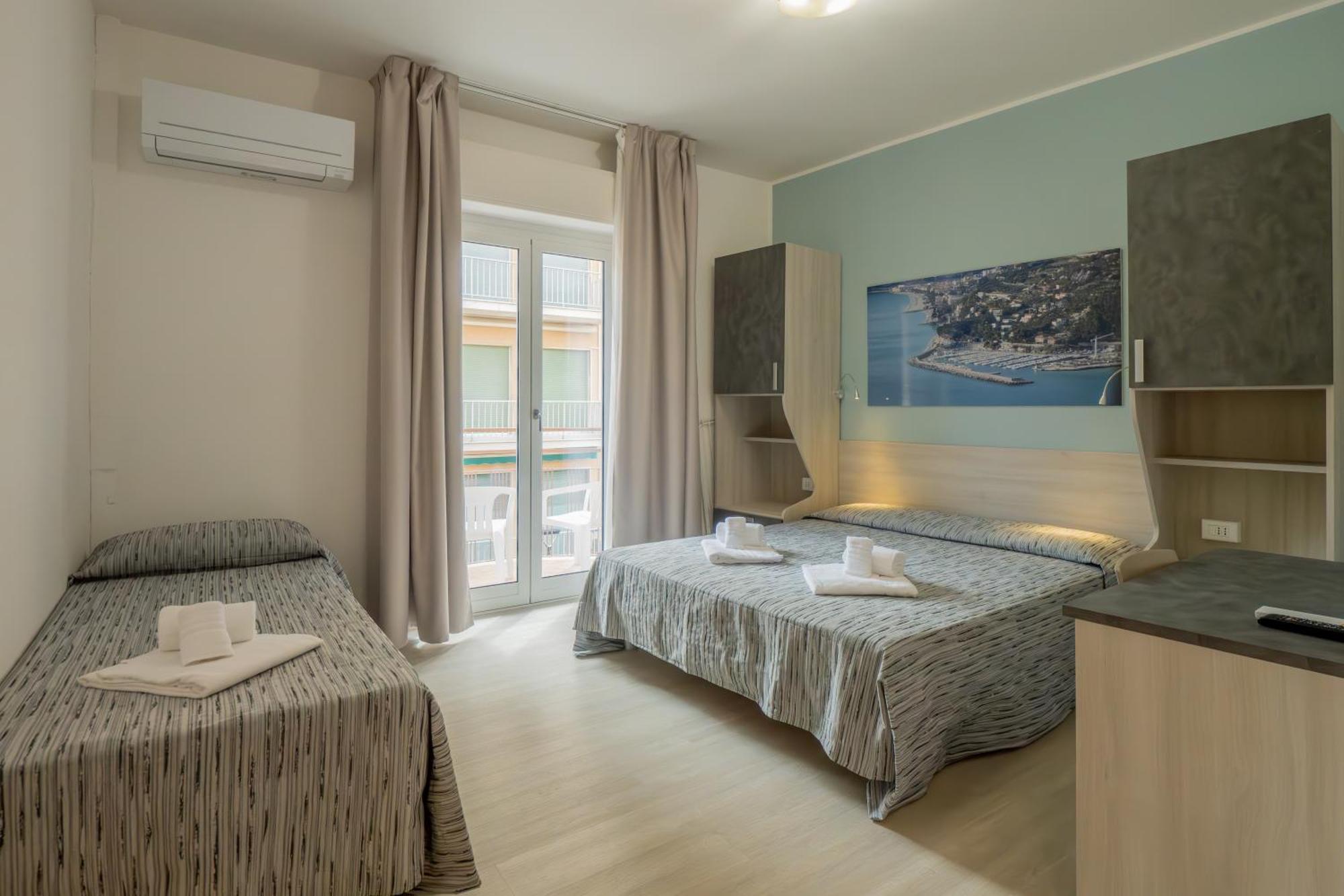 Hotel La Bussola Finale Ligure Dış mekan fotoğraf