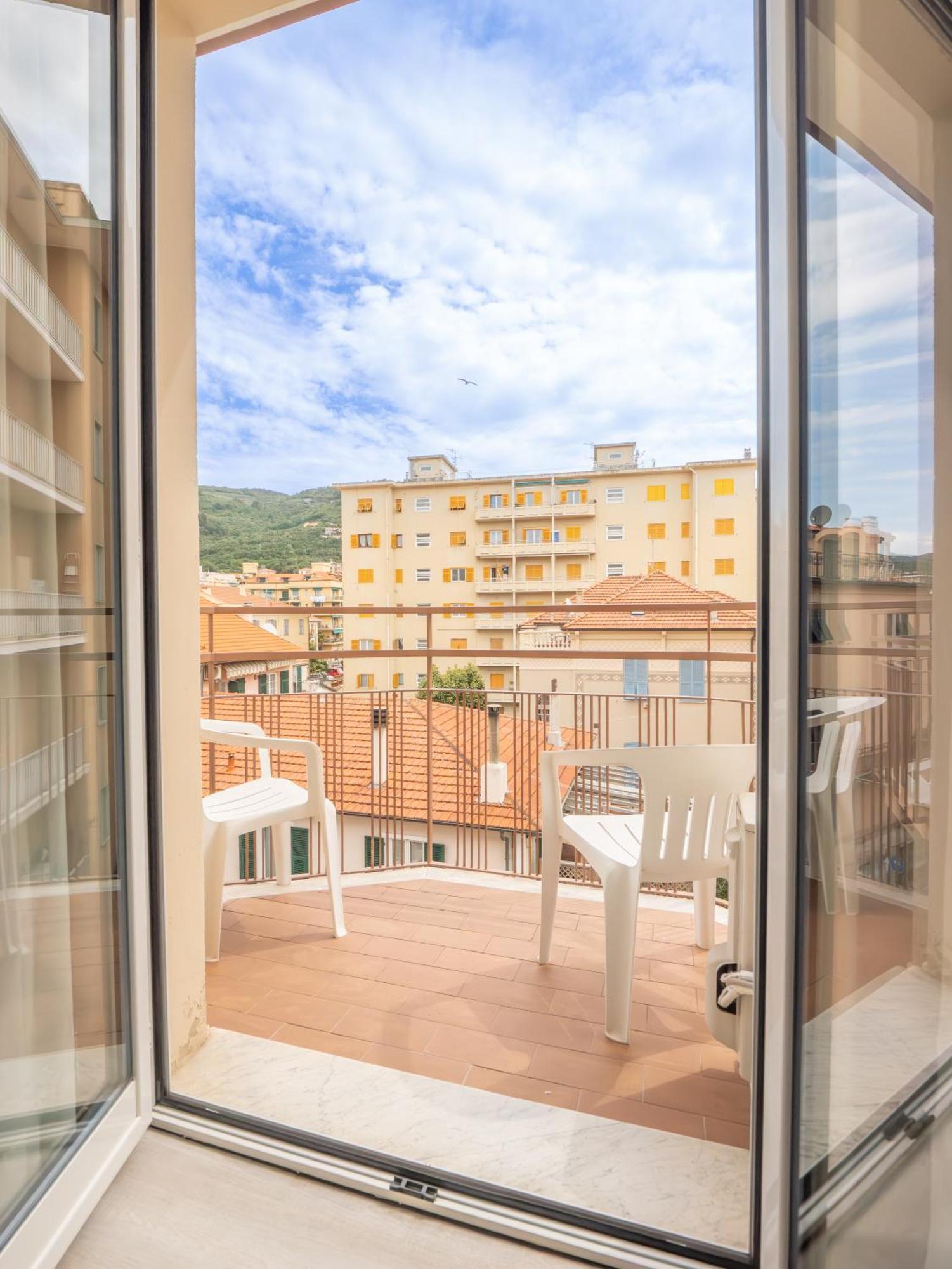 Hotel La Bussola Finale Ligure Dış mekan fotoğraf