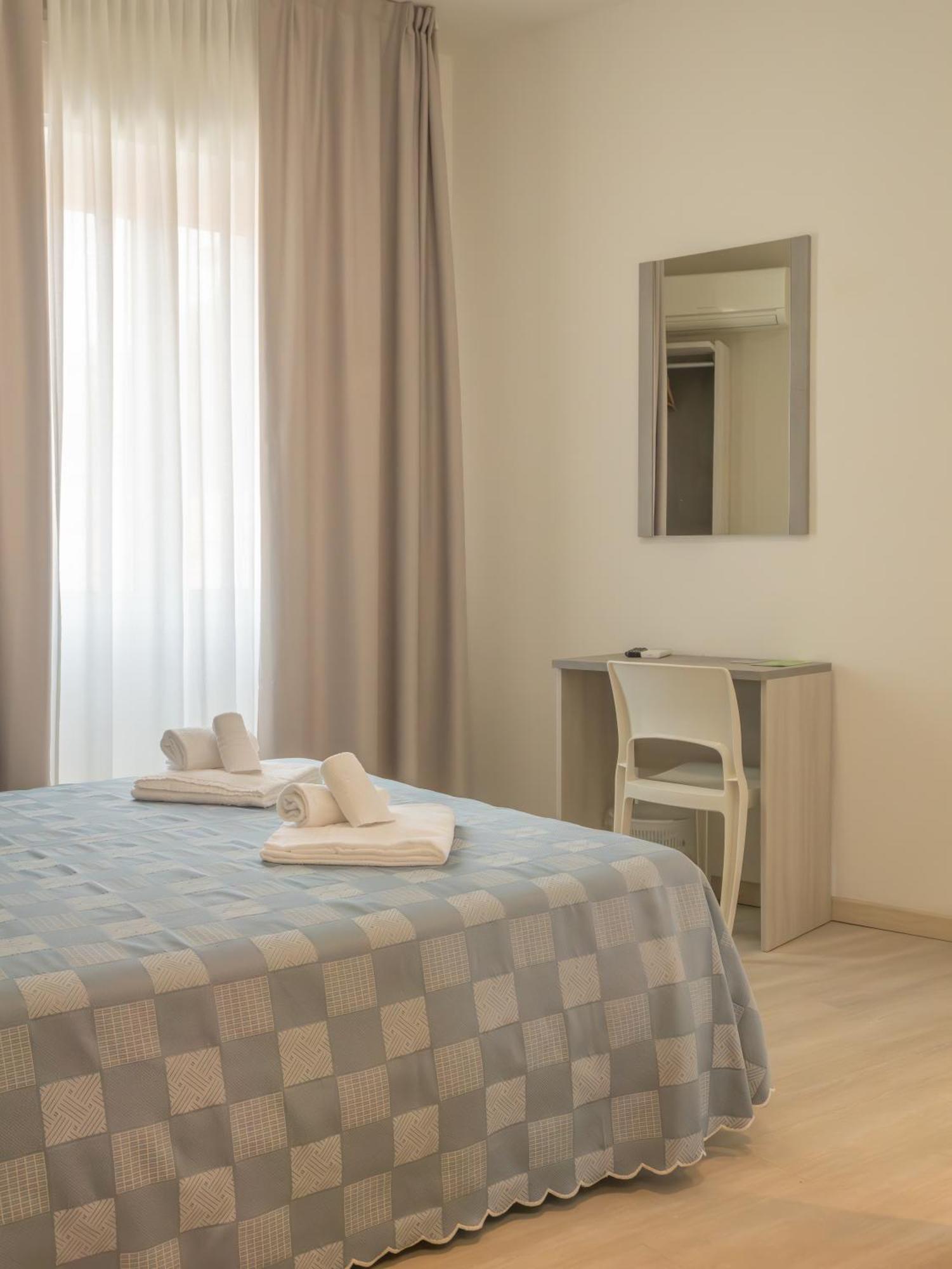 Hotel La Bussola Finale Ligure Dış mekan fotoğraf